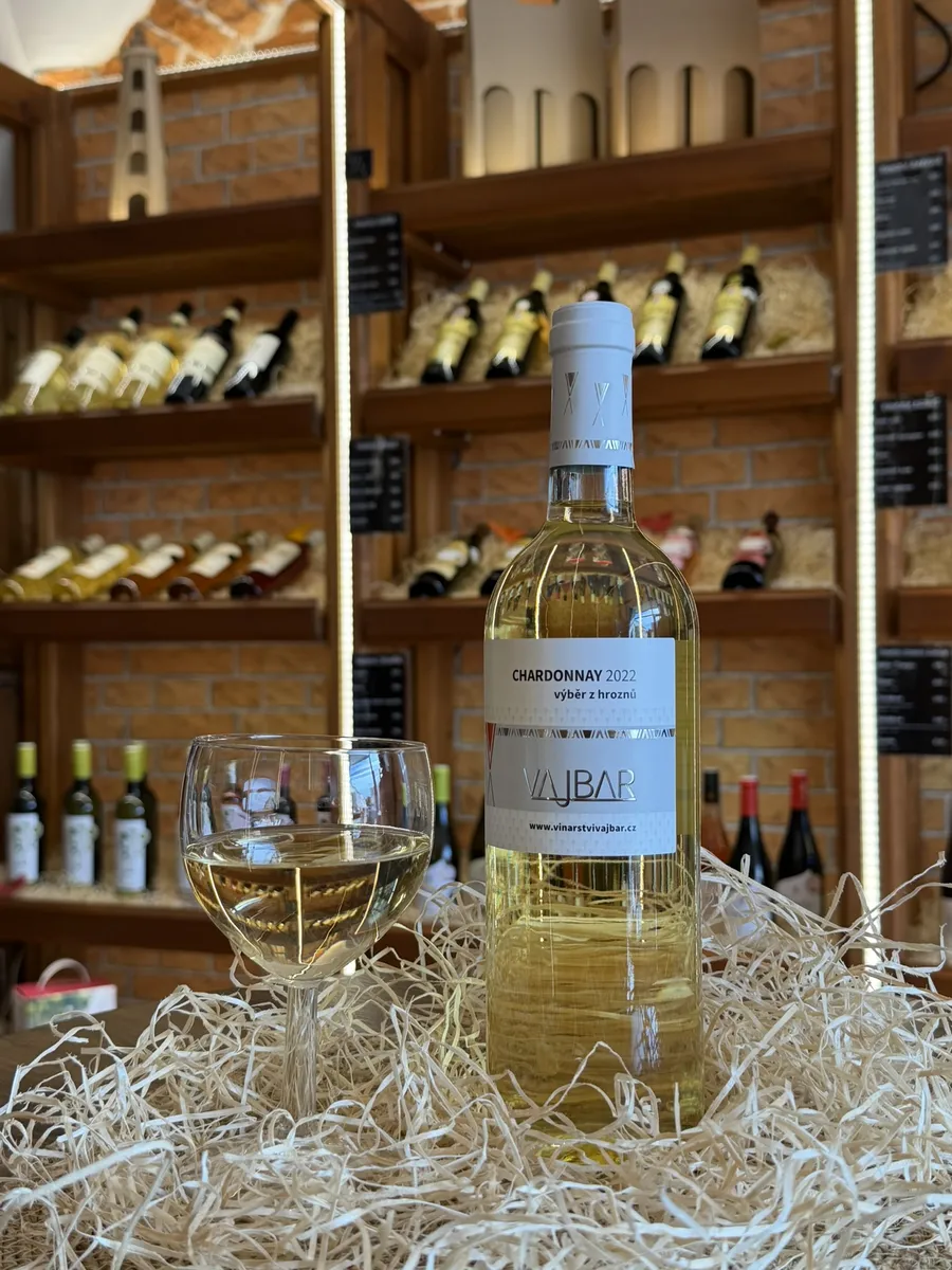 Chardonnay, Vinařství Vajbar